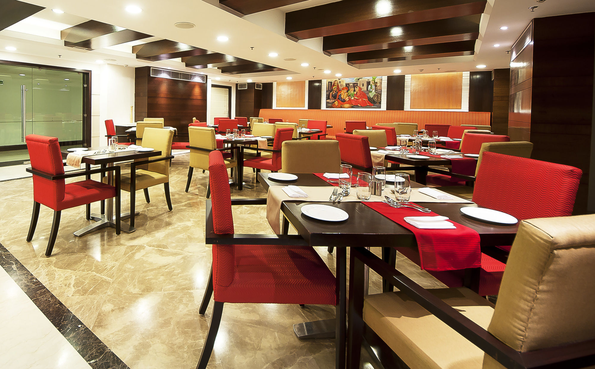 The Golden Plaza Hotel Panchkula Exterior foto