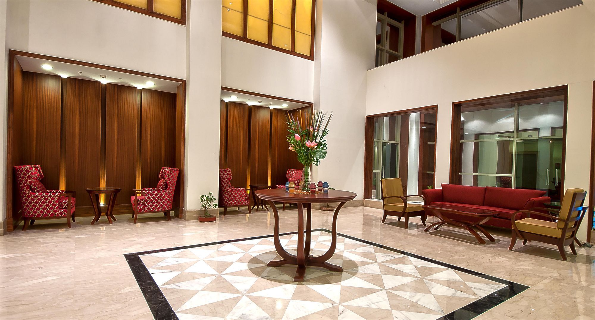 The Golden Plaza Hotel Panchkula Exterior foto